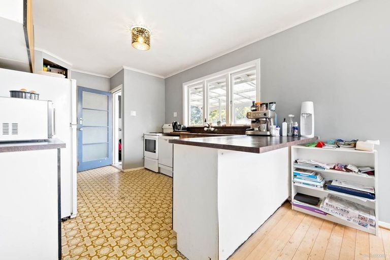 Photo of property in 27 Esperanto Road, Papatoetoe, Auckland, 2025