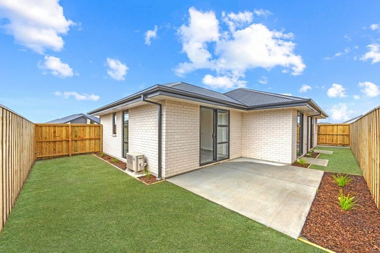 Photo of property in 40 Monarch Drive, Robinsons Bay, 7581