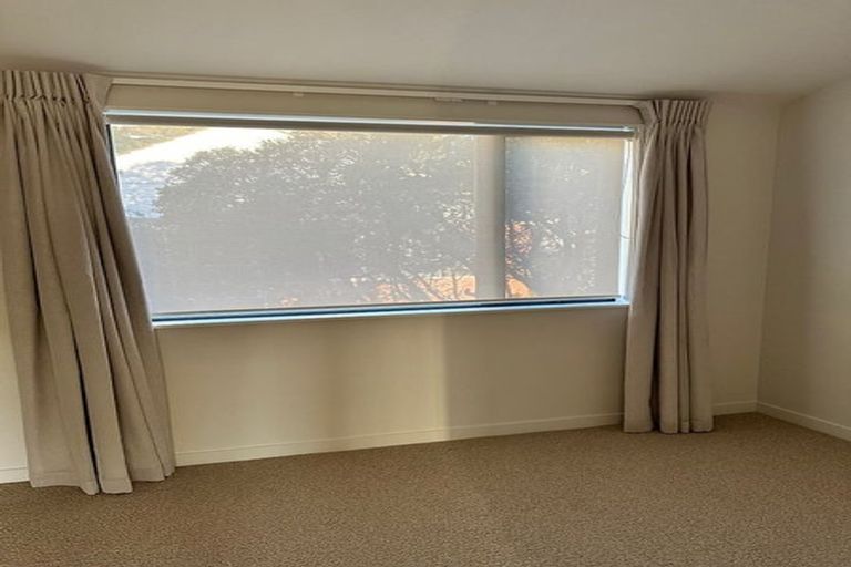 Photo of property in 2/65 Strathmore Avenue, Strathmore Park, Wellington, 6022