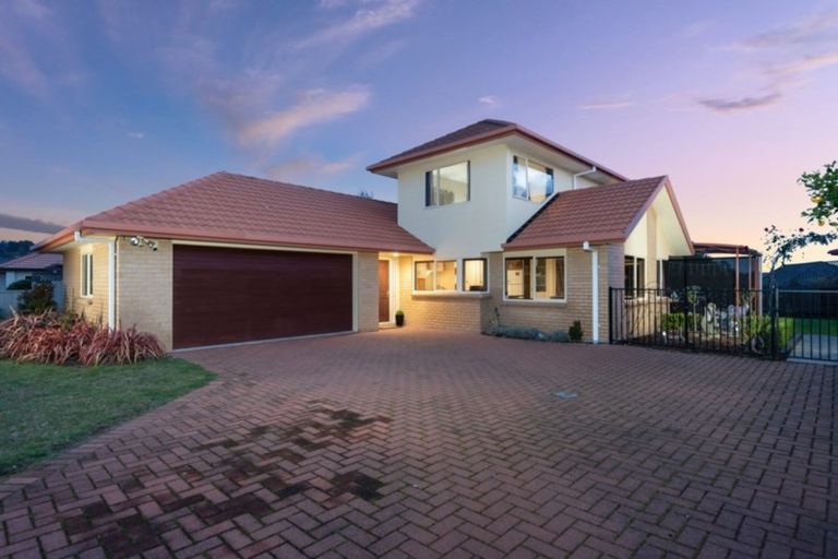 Photo of property in 12 Kestrel Avenue, Welcome Bay, Tauranga, 3112