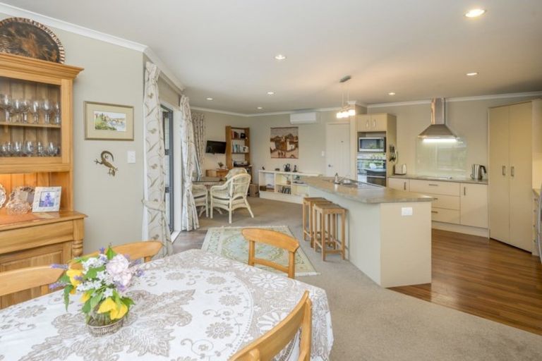 Photo of property in 20 Ludlam Way, Otaki, 5512