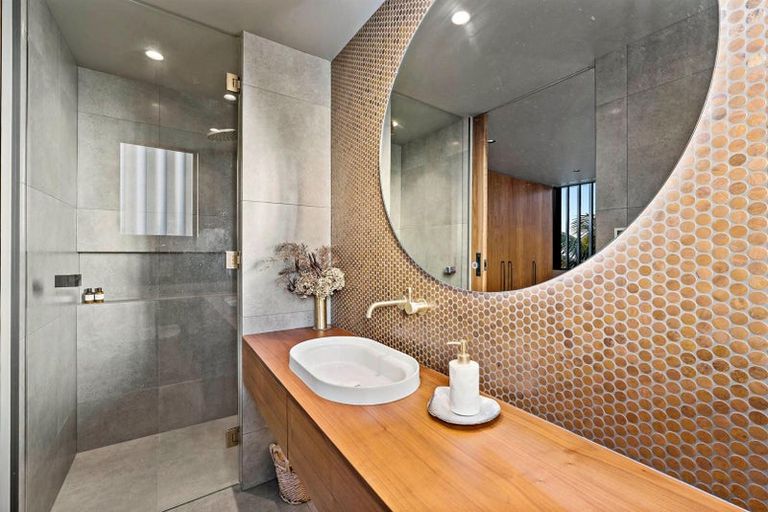 Photo of property in 14b William Street, Takapuna, Auckland, 0622