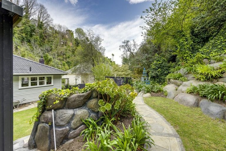 Photo of property in 151 Shakespeare Road, Bluff Hill, Napier, 4110