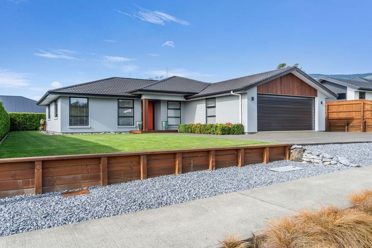 Photo of property in 15 Piwakawaka Drive, Stoke, Nelson, 7011