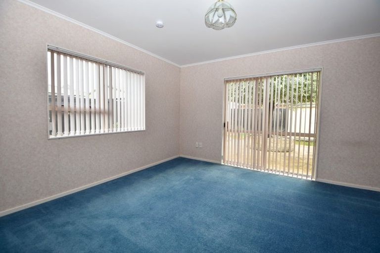 Photo of property in 6 Hogg Crescent, Masterton, 5810