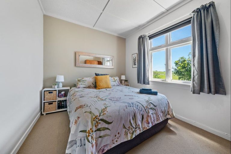 Photo of property in 38 Atkinson Road, Hurworth, New Plymouth, 4371