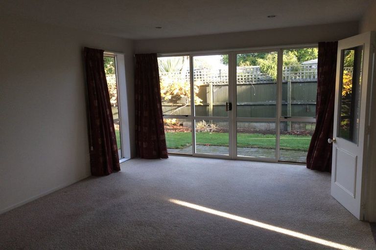 Photo of property in 332 Harewood Road, Bishopdale, Christchurch, 8053