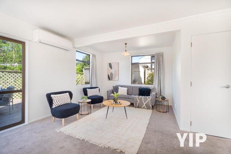 Photo of property in 2/46 Wingfield Place, Churton Park, Wellington, 6037