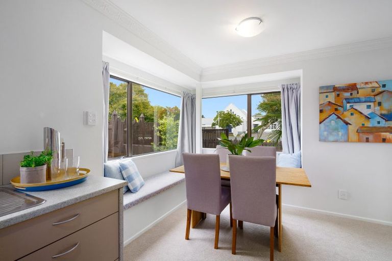 Photo of property in 2/64 Hamilton Road, Cambridge, 3434