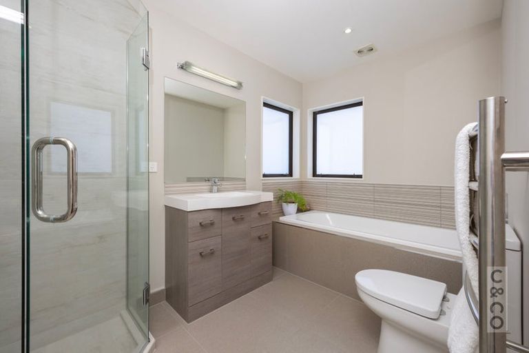 Photo of property in 30 Robert Might Road, Huapai, Kumeu, 0810