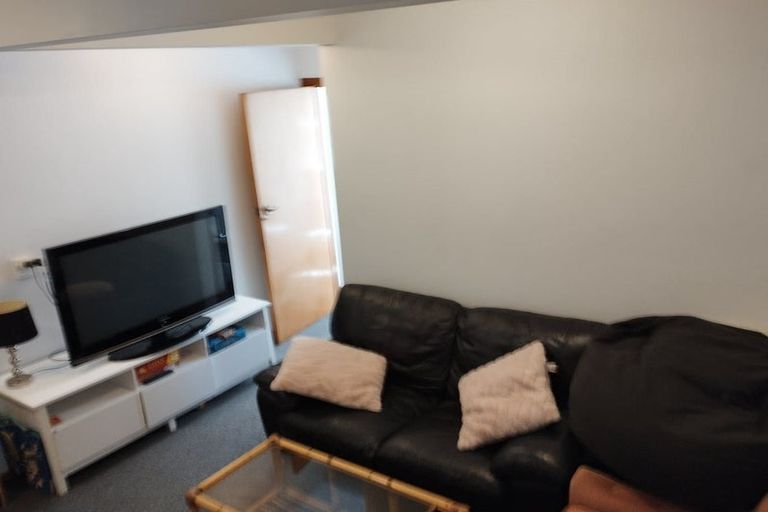 Photo of property in 12 Mairangi Road, Wadestown, Wellington, 6012