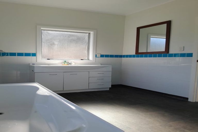 Photo of property in 14 Blackmore Street, Greymouth, 7805