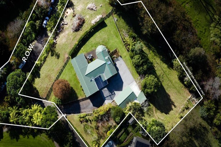 Photo of property in 62e Poplar Grove, Whalers Gate, New Plymouth, 4310