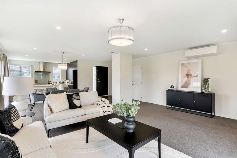 Photo of property in 12 Longcot Drive, Rolleston, 7615