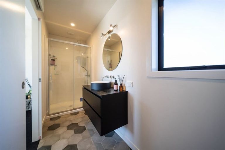 Photo of property in 31 Alice Burn Drive, Luggate, Wanaka, 9383