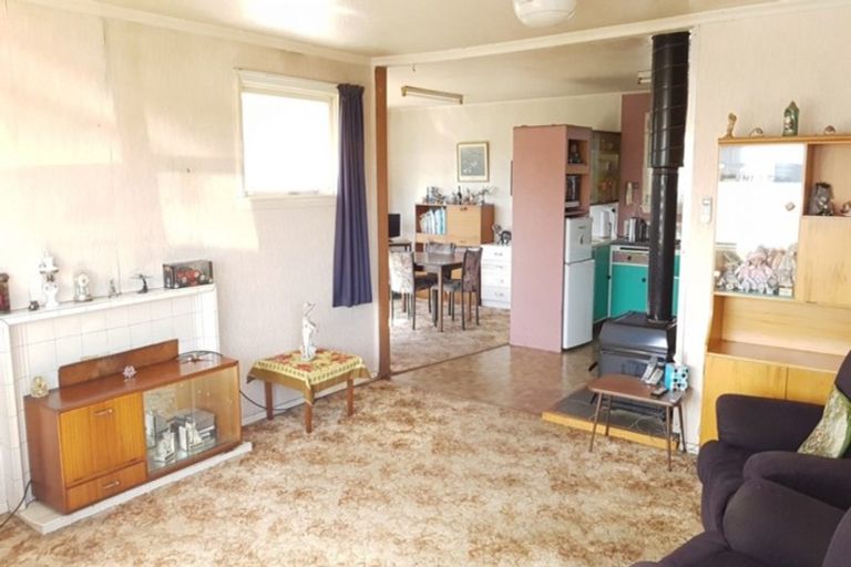 Photo of property in 140 Hoffman Street, Hokitika, 7810