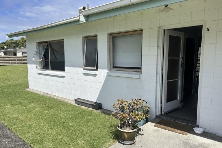 Photo of property in 2/5 Balmoral Terrace, Otumoetai, Tauranga, 3110