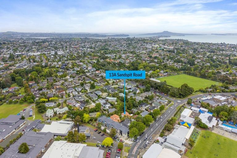 Photo of property in 2/13a Sandspit Road, Cockle Bay, Auckland, 2014