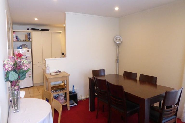 Photo of property in 10/88u Brougham Street, Mount Victoria, Wellington, 6011
