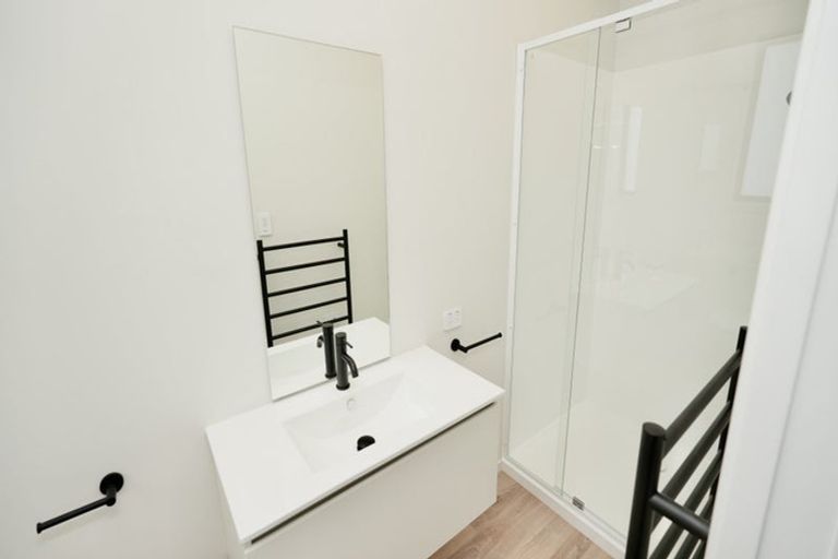 Photo of property in 10a Pitama Road, Awapuni, Palmerston North, 4412