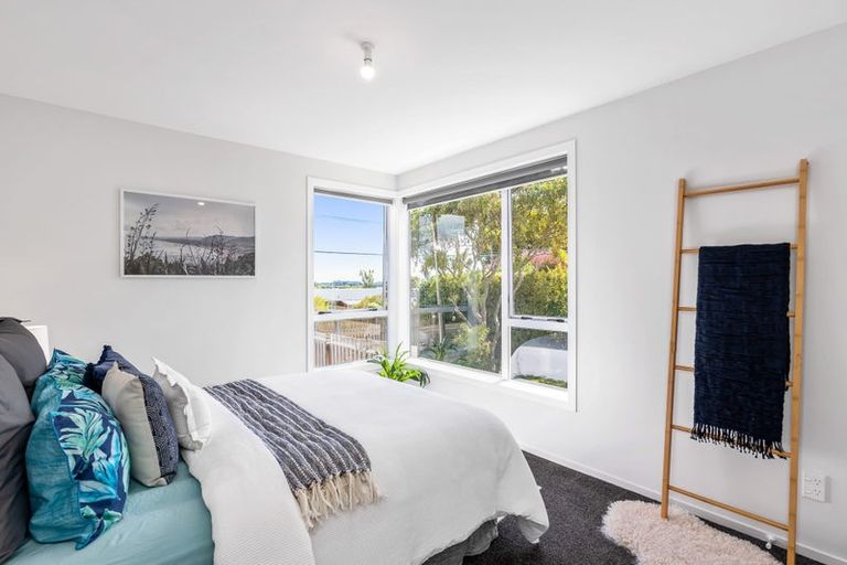 Photo of property in 5a Matenga Street, Waikanae, 5036