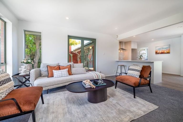 Photo of property in 88 Grahams Road, Burnside, Christchurch, 8041