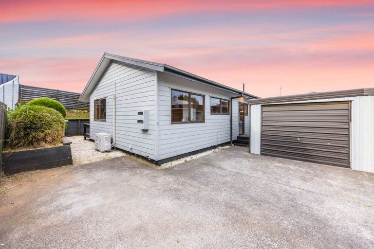 Photo of property in 3/32 Great South Road, Papakura, 2110