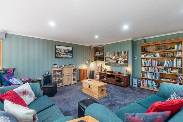 Photo of property in 36 Taiepa Road, Otatara, Invercargill, 9879