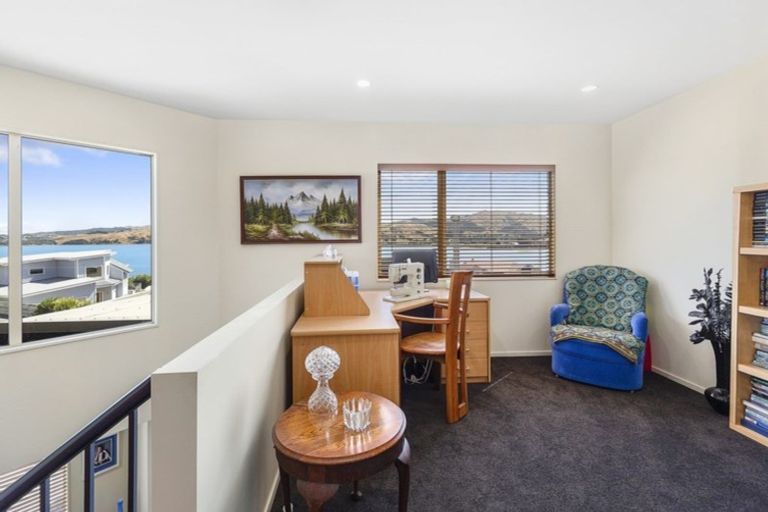 Photo of property in 30 The Masthead, Whitby, Porirua, 5024