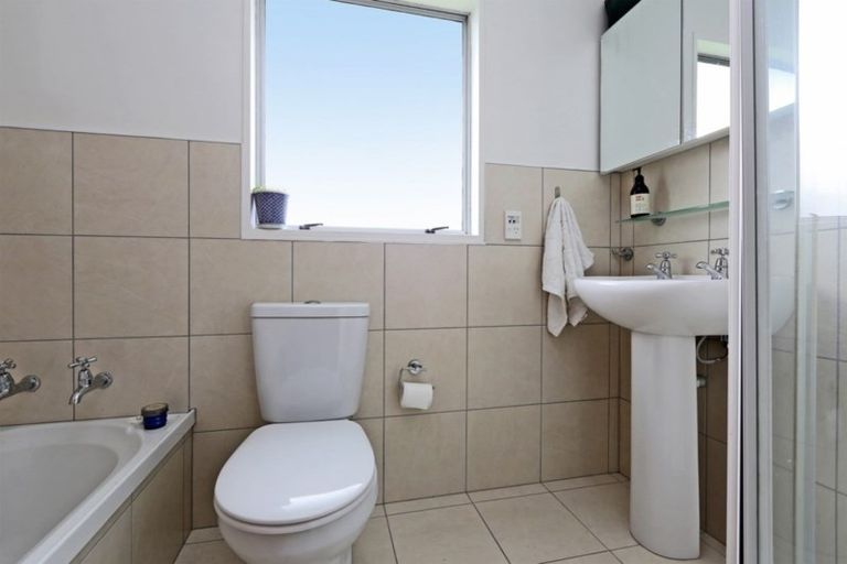 Photo of property in 3 D'arcy Place, Taradale, Napier, 4112