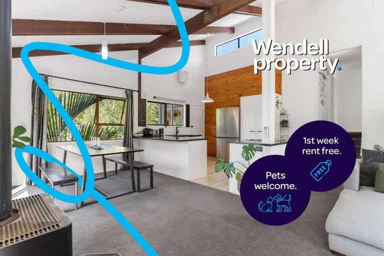 Photo of property in 2/13a Eskdale Road, Birkdale, Auckland, 0626