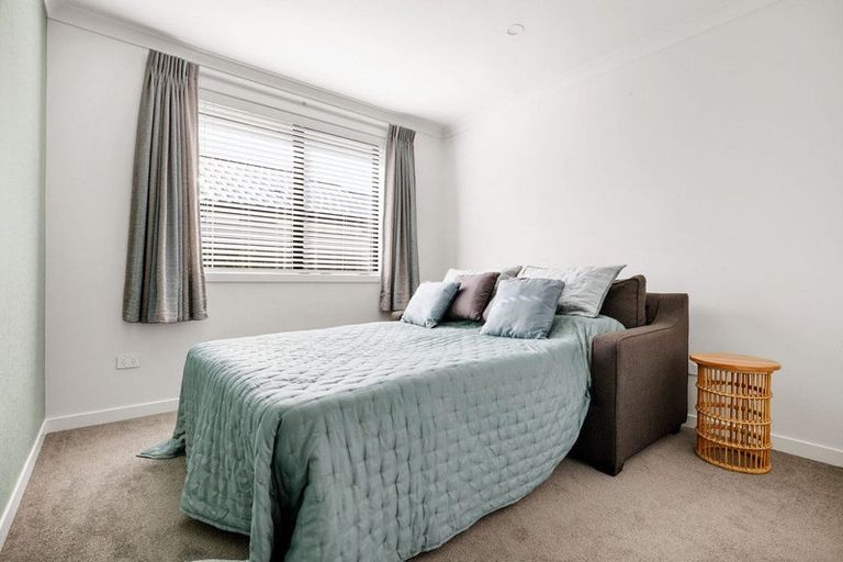 Photo of property in 12 Ruru Street, Cambridge, 3434