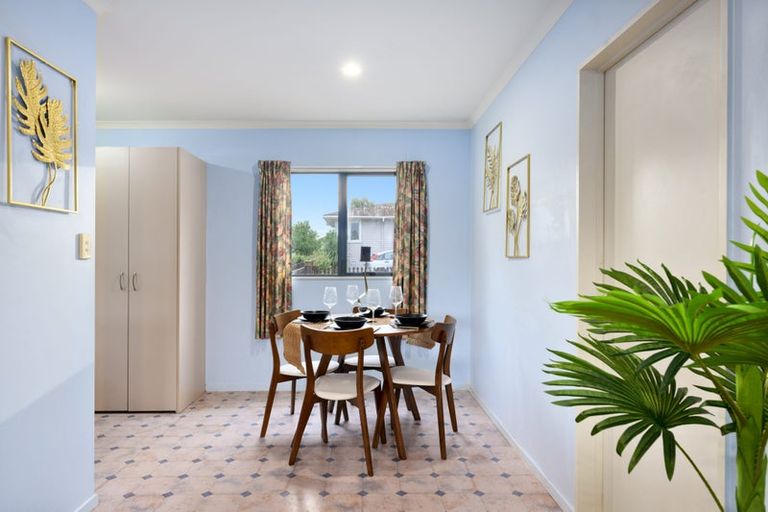 Photo of property in 18a Poto Street, Te Atatu South, Auckland, 0610