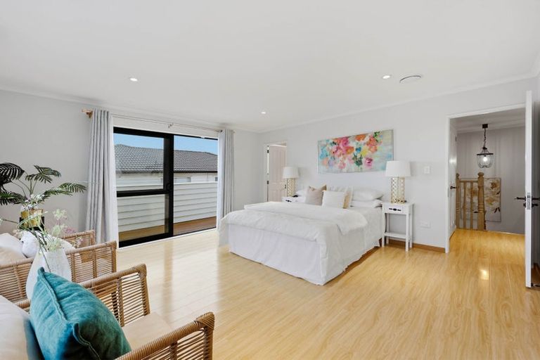Photo of property in 45a Bradbury Road, Botany Downs, Auckland, 2010