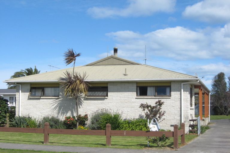 Photo of property in 76 Campbell Street, Wairoa, 4108