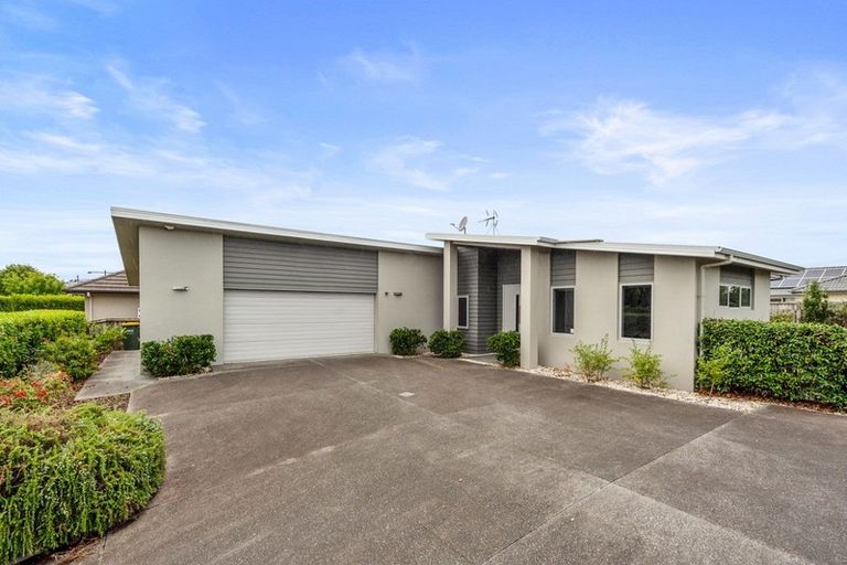 Photo of property in 15 Bramber Street, Flagstaff, Hamilton, 3210