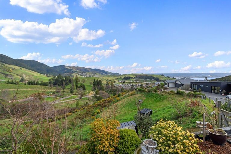 Photo of property in 41 Huntaway Close, Stoke, Nelson, 7011