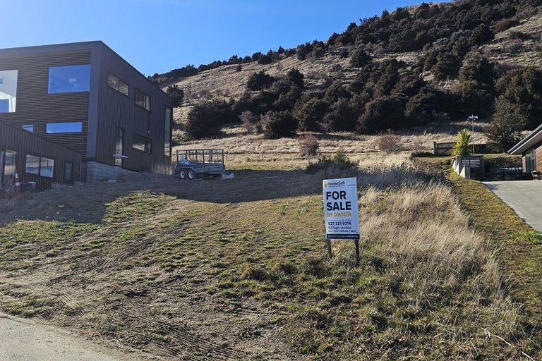 Photo of property in 11b Fastness Crescent, Wanaka, 9305