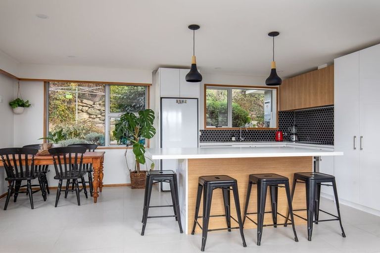 Photo of property in 18 Branxholm Street, Roxburgh, 9500