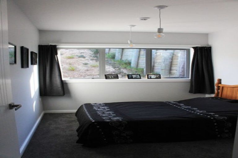 Photo of property in 47 Seymour Grove, Kingsley Heights, Upper Hutt, 5018