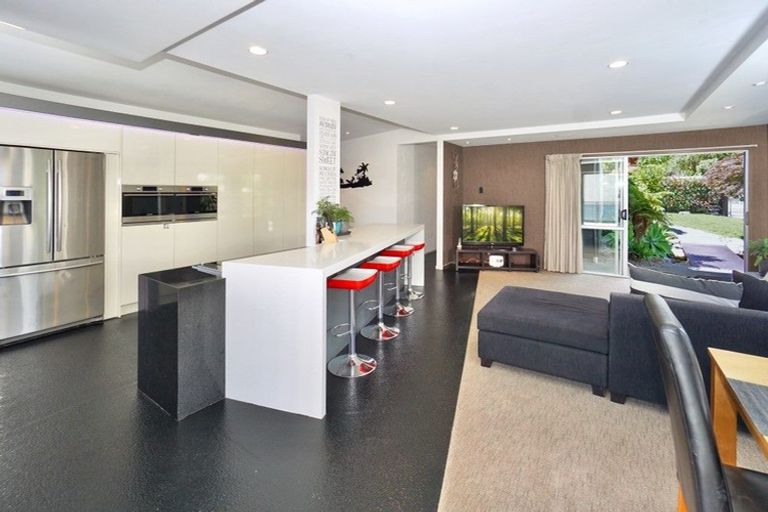 Photo of property in 4 Herbert Street, Te Puke, 3119