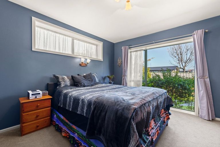 Photo of property in 48 Orrick Crescent, Avondale, Christchurch, 8061