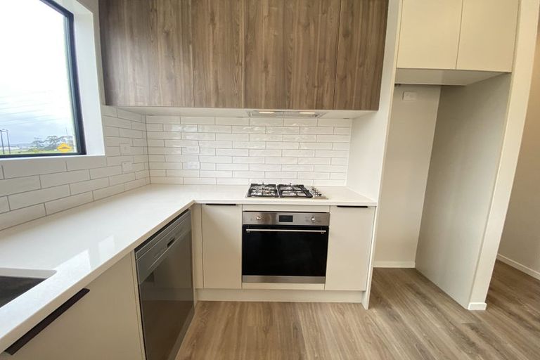 Photo of property in 59 Horokaka Street, Massey, Auckland, 0614