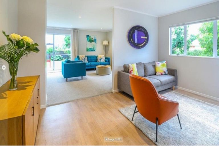 Photo of property in 1 Fraser Road, Papatoetoe, Auckland, 2025
