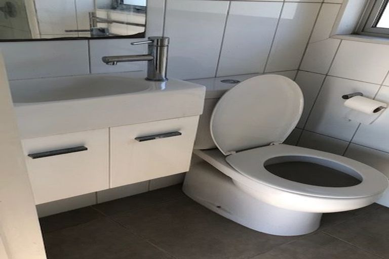 Photo of property in 43 Grafton Street, Waltham, Christchurch, 8011