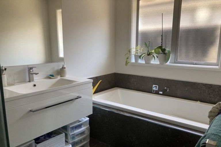 Photo of property in 2 Ranginui Drive, Kaiapoi, 7630