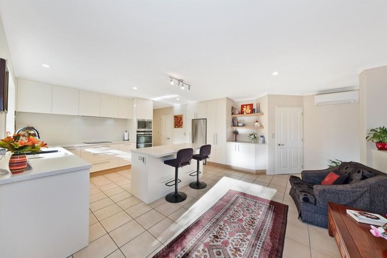 Photo of property in 10 Richard Seddon Drive, Northwood, Christchurch, 8051