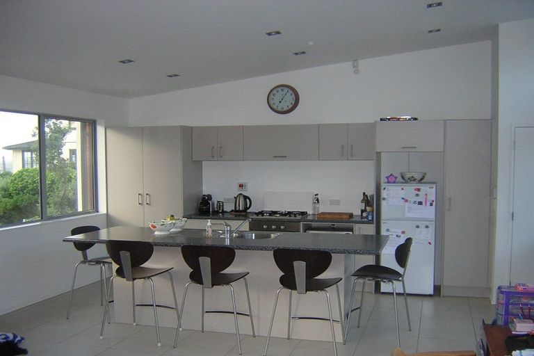 Photo of property in 24c Mandalay Terrace, Khandallah, Wellington, 6035