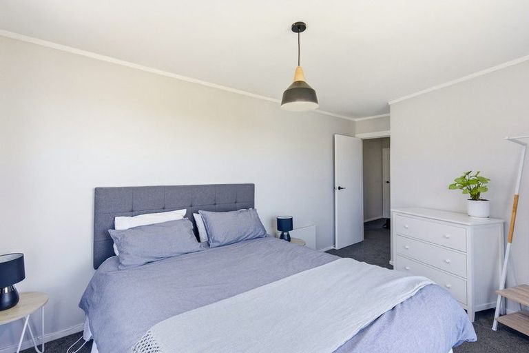 Photo of property in 13 Bahama Crescent, Paraparaumu Beach, Paraparaumu, 5032