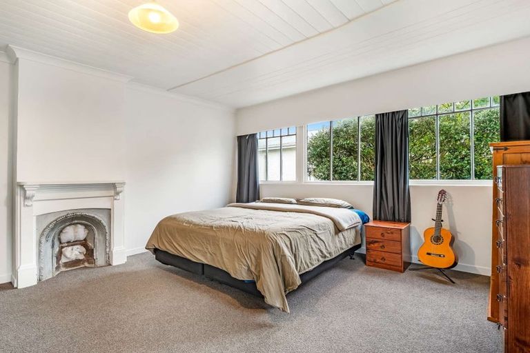 Photo of property in 42 Seddon Street, Aramoho, Whanganui, 4500